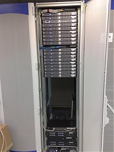 Plaats een foto van je rack/servers/datacenter-3-jpg