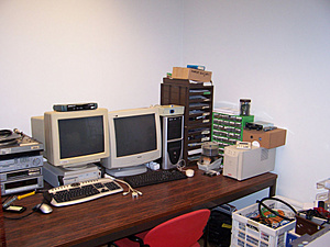 Post een foto van je werkplek !-knutselhok-jpg