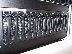 Plaats een foto van je rack/servers/datacenter-100_4423-jpg