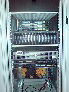 Plaats een foto van je rack/servers/datacenter-xenrack4-jpg