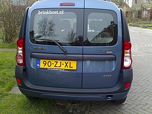Wat voor auto rij je-dacia_achter_29022008-jpg