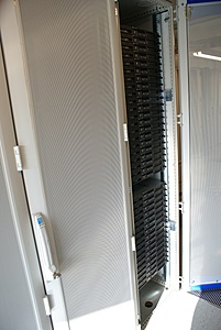 Plaats een foto van je rack/servers/datacenter-dsc02588-small-jpg