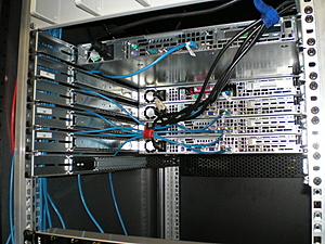 Plaats een foto van je rack/servers/datacenter-p4050063-jpg