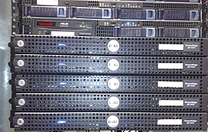 Plaats een foto van je rack/servers/datacenter-rack-jpg