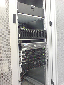Plaats een foto van je rack/servers/datacenter-xenrack-jpg