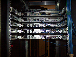 Plaats een foto van je rack/servers/datacenter-100_4199-jpg