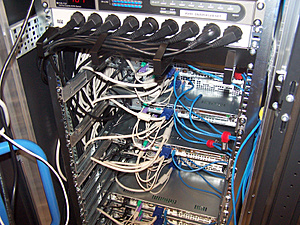 Plaats een foto van je rack/servers/datacenter-100_4186-jpg