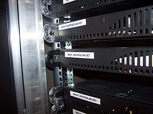 Plaats een foto van je rack/servers/datacenter-100_4203-jpg