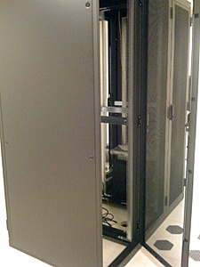 Plaats een foto van je rack/servers/datacenter-img_0222-jpg