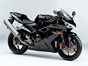 Motorrijdende WHTers-kawa_zx14-jpg