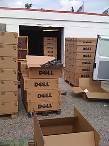 Plaats een foto van je rack/servers/datacenter-img_0034-jpg