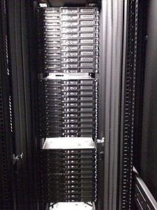 Plaats een foto van je rack/servers/datacenter-img_0041-jpg