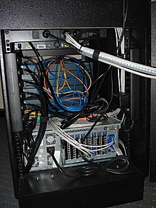 Plaats een foto van je rack/servers/datacenter-dsc05098-large-jpg