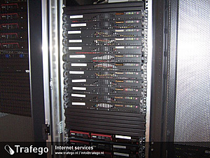 Plaats een foto van je rack/servers/datacenter-servers-jpg