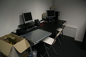 Post een foto van je werkplek !-kantoor-angerlo04-jpg