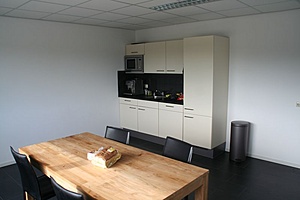 Post een foto van je werkplek !-kantoor-angerlo06-jpg