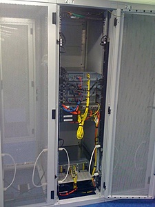 Plaats een foto van je rack/servers/datacenter-1b527728bea2a16bcb3a6b9812d0ba3a_full-jpg