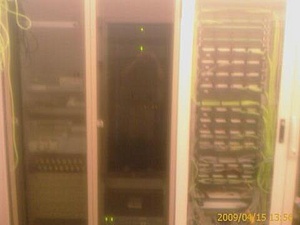 Plaats een foto van je rack/servers/datacenter-image_051_21-jpg