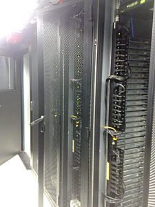 Plaats een foto van je rack/servers/datacenter-14012010193-jpg
