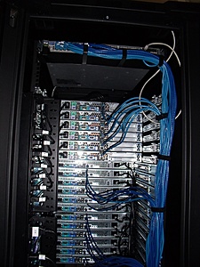 Plaats een foto van je rack/servers/datacenter-gedc0133-jpg