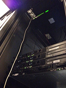 Plaats een foto van je rack/servers/datacenter-dscf0402_450x600-jpg