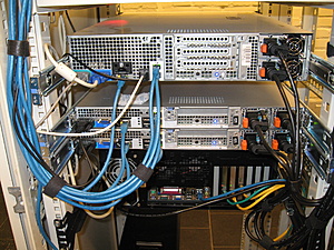 Plaats een foto van je rack/servers/datacenter-img_4482-jpg