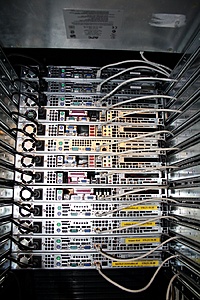 Plaats een foto van je rack/servers/datacenter-img_0978-jpg