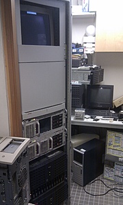 Plaats een foto van je rack/servers/datacenter-lolrack1-jpg
