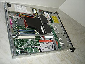 3Ware 8006 LP icm Supermicro 512L-260 / P4SCi-dsc09397_-jpg